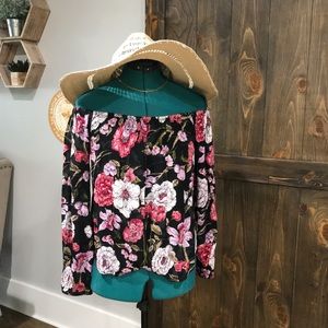 Billabong Floral Off-the-Shoulder Top M